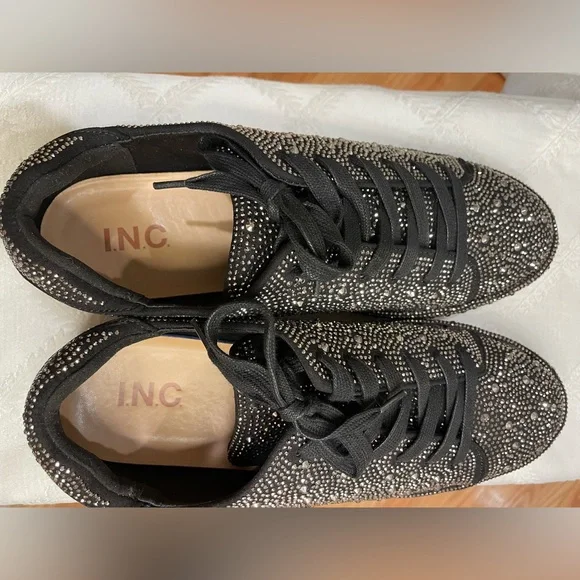 INC “Lolaf Pewter Bling” Size 10 Tennis Shoes - Picture 6 of 8